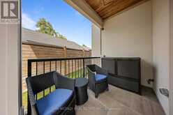390 SANDHURST DRIVE | Oakville Ontario | Slide Image Twelve