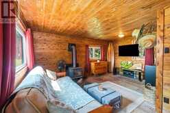 370 FRASER LAKE | Bancroft Ontario | Slide Image Twenty-three