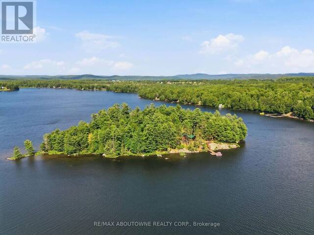 370 FRASER LAKE Bancroft Ontario, K0L 1C0 - 5 Bedrooms Waterfront Home For sale