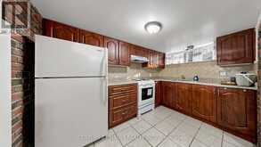 529A BIRCHMOUNT ROAD | Toronto Ontario | Slide Image Thirty-two