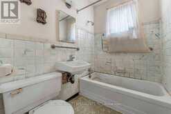 122 CORDELLA AVENUE | Toronto Ontario | Slide Image Eighteen