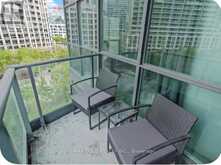 620 - 215 FORT YORK BOULEVARD | Toronto Ontario | Slide Image Seventeen