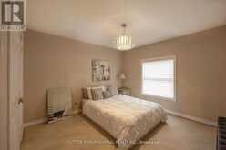 1 REGENT STREET | Richmond Hill Ontario | Slide Image Thirty-two