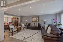 1 REGENT STREET | Richmond Hill Ontario | Slide Image Four
