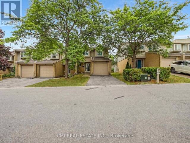 24 - 29 PAULANDER DRIVE Kitchener Ontario, N2M 5L2 - 4 Bedrooms Condo For Sale