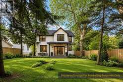 7 SAUNDERS CRESCENT | Toronto Ontario | Slide Image Thirty-one
