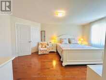 325 ADMIRAL DRIVE | Oakville Ontario | Slide Image Sixteen
