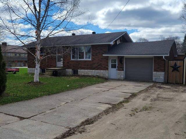 127 HUNTER STREET Durham Ontario, N0G 1R0 - 3 Bedrooms Home For Sale