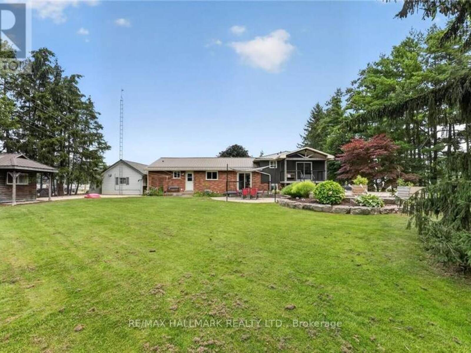 74066 WELLANDPORT ROAD, West Lincoln, Ontario L0R 2J0