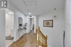 18 - 10 CHALKSTONE DRIVE | London Ontario | Slide Image Thirteen