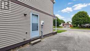 47 VISCOUNT ROAD | Brantford Ontario | Slide Image Fifty