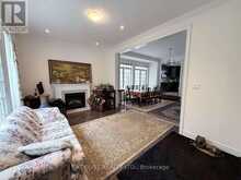 28 UPPER DUKE CRESCENT | Markham Ontario | Slide Image Four