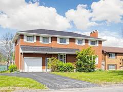 14 MACHAR PLACE Kingston Ontario, K7M 1L6