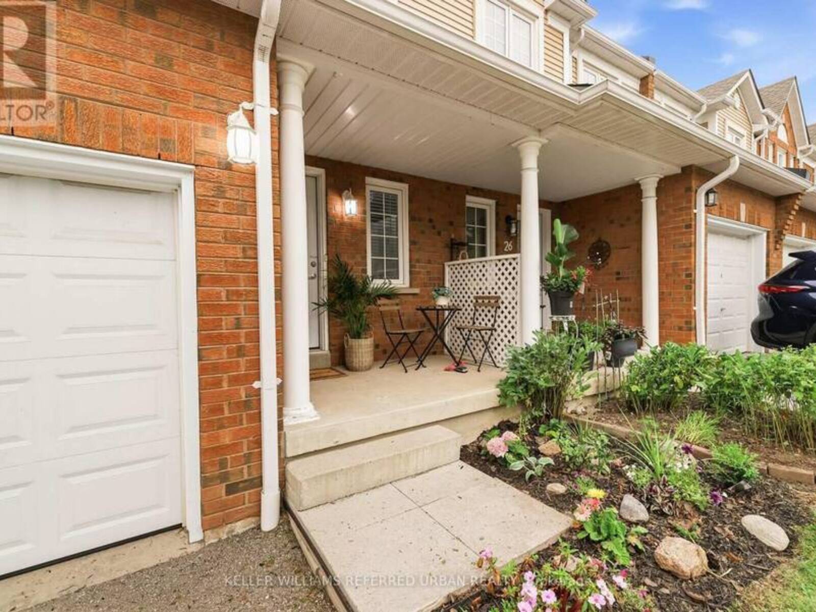 25 - 10 BASSETT BOULEVARD, Whitby, Ontario L1N 9C3