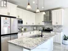 3 COLLIER CRESCENT | Markham Ontario | Slide Image Seven