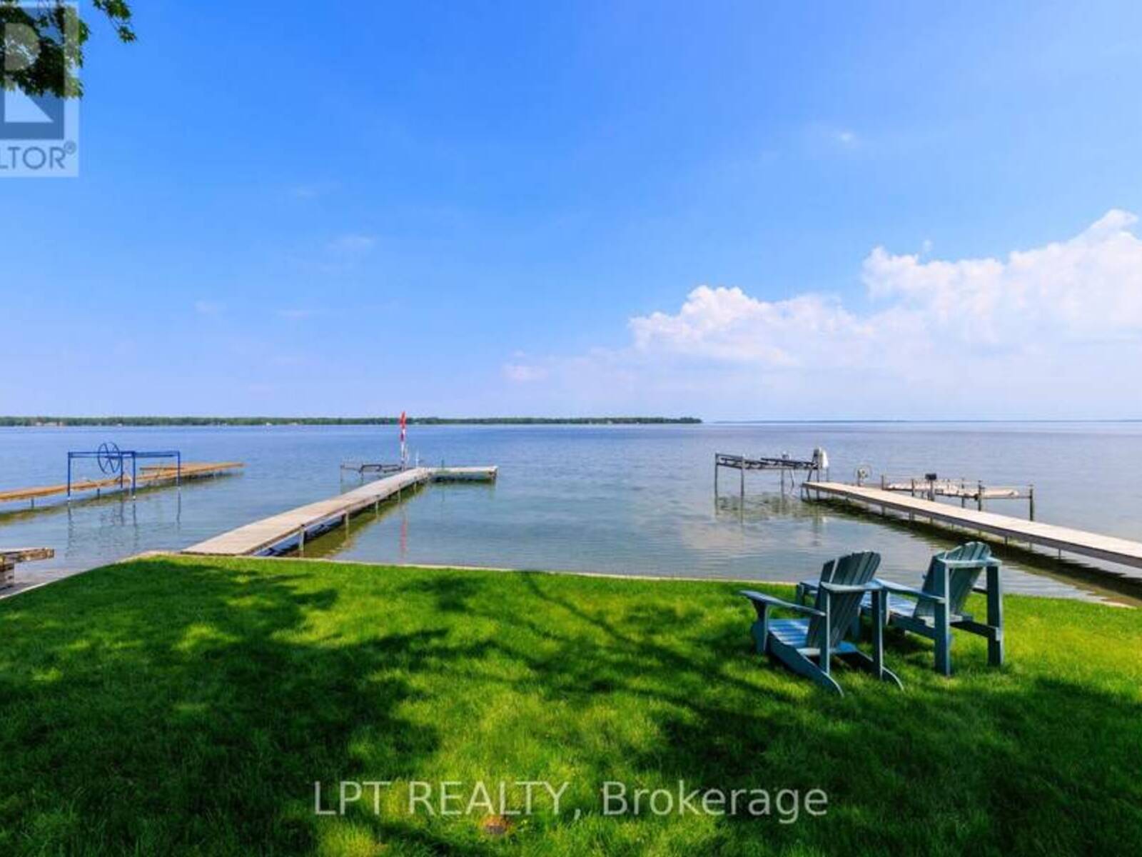 122 BLUE HERON DRIVE, Georgina, Ontario L0E 1N0