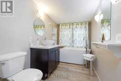 122 BLUE HERON DRIVE | Georgina Ontario | Slide Image Thirty-three