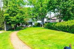 122 BLUE HERON DRIVE | Georgina Ontario | Slide Image Seven