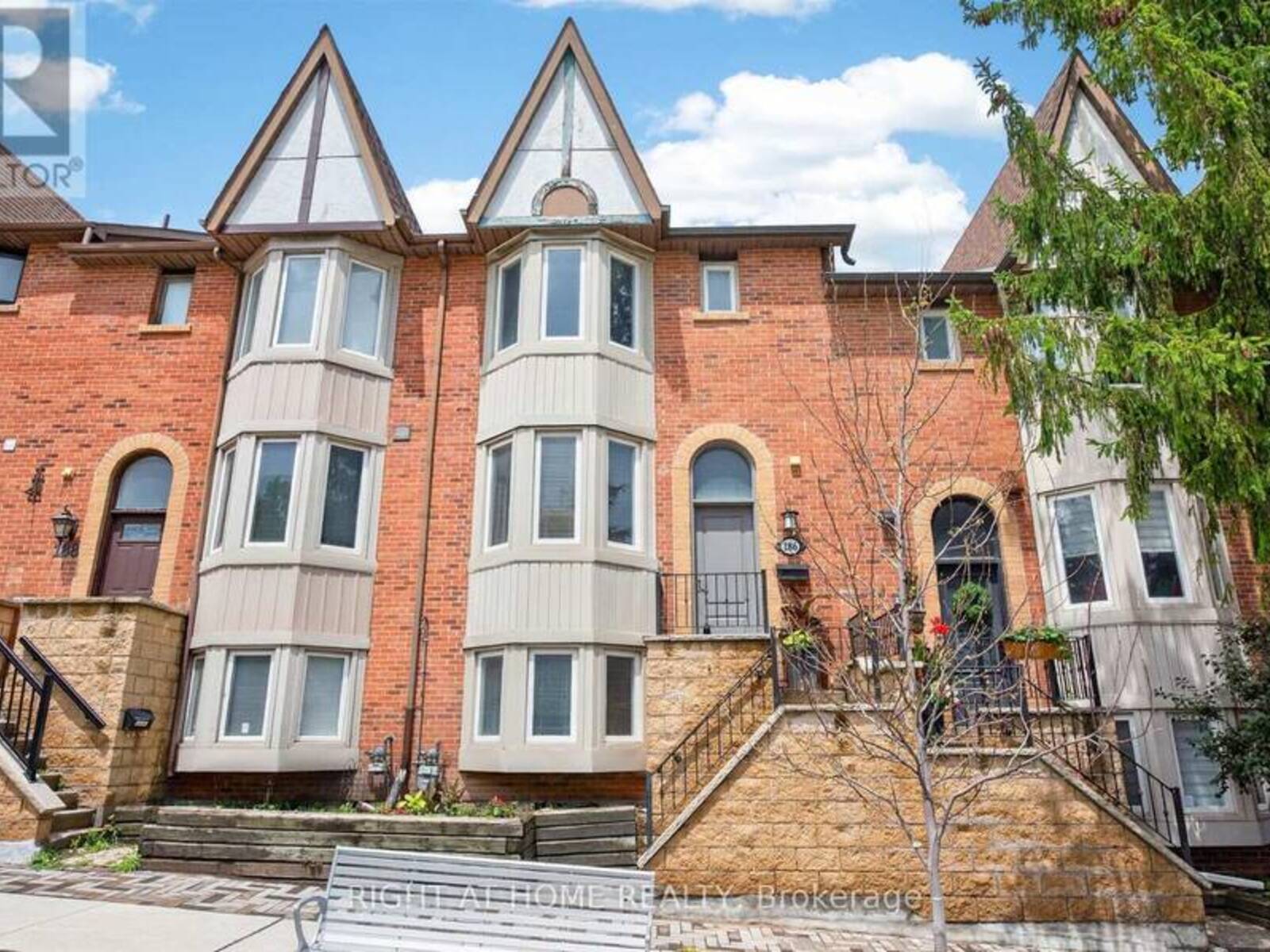 45 - 186 WOODBRIDGE AVENUE, Vaughan, Ontario L4L 2S8