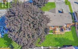 884 EAGLE DRIVE | Burlington Ontario | Slide Image Three