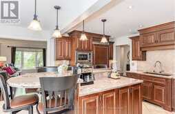 500 BLENHEIM CRESCENT | Oakville Ontario | Slide Image Twelve