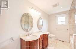 500 BLENHEIM CRESCENT | Oakville Ontario | Slide Image Thirty