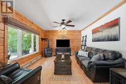 944 COUNTY ROAD 8 ROAD | Fenelon Falls Ontario | Slide Image Ten