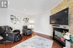 4 MUMBERSON COURT | Markham Ontario | Slide Image Eleven