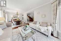 4 MUMBERSON COURT | Markham Ontario | Slide Image Seven