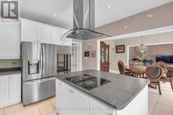 6 AUDUBON WAY | Georgina Ontario | Slide Image Twelve