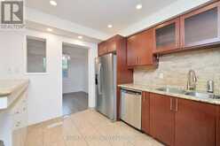 32 - 2120 RATHBURN ROAD E | Mississauga Ontario | Slide Image Five