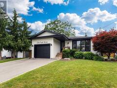 336 TUCK DRIVE Burlington Ontario, L7L 2R3