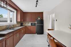 236 HAMMERSMITH COURT | Burlington Ontario | Slide Image Thirteen