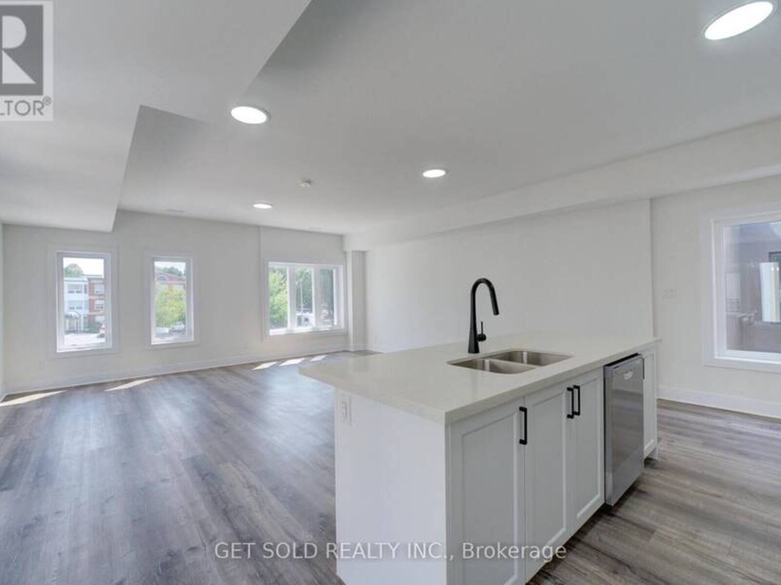 13 - 6701 THOROLD STONE ROAD, Niagara Falls, Ontario L2J 1B3