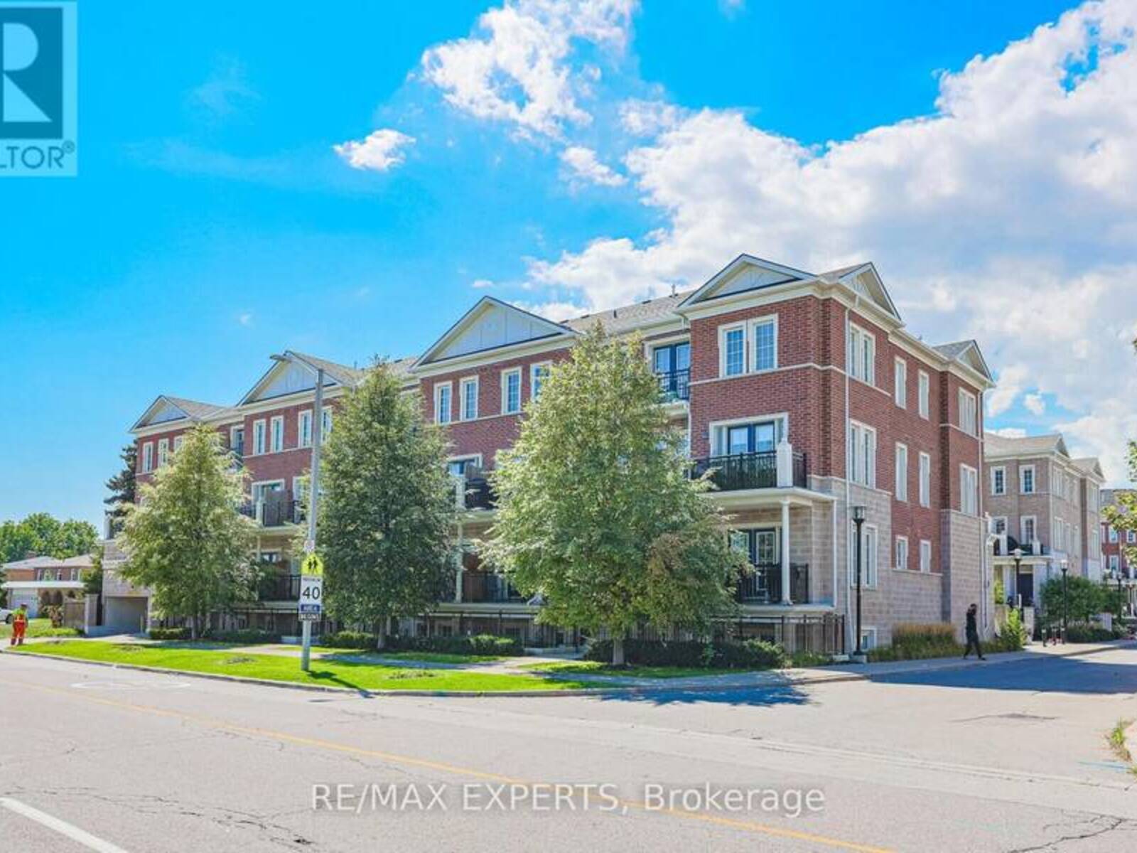 B11 - 26 BRUCE STREET W, Vaughan, Ontario L4L 0H4