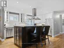 2501 YARMOUTH CRESCENT | Oakville Ontario | Slide Image Thirteen
