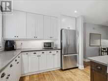 2501 YARMOUTH CRESCENT | Oakville Ontario | Slide Image Seventeen
