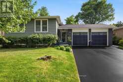 2501 YARMOUTH CRESCENT | Oakville Ontario | Slide Image Two