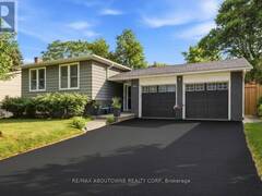 2501 YARMOUTH CRESCENT Oakville Ontario, L6L 2M9