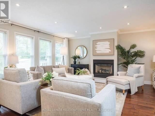 23 BAGGS CRESCENT Cambridge Ontario, N1T 2E9 - 4 Bedrooms Home For Sale