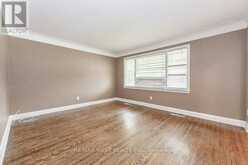 305 MOHAWK ROAD E | Hamilton Ontario | Slide Image Four