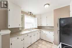 305 MOHAWK ROAD E | Hamilton Ontario | Slide Image Nine