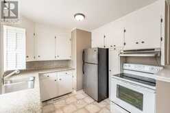 305 MOHAWK ROAD E | Hamilton Ontario | Slide Image Eight
