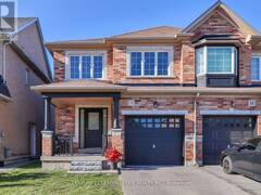 15 ROBERTDALE COURT Whitchurch-Stouffville Ontario, L4A 0Y5