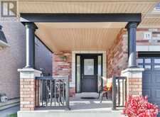 15 ROBERTDALE COURT | Whitchurch-Stouffville Ontario | Slide Image Two