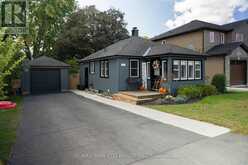 92 SOVEREIGN STREET W | Waterford Ontario | Slide Image One