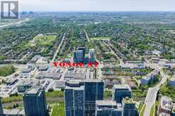 PH 10 - 105 ONEIDA CRESCENT | Richmond Hill Ontario | Slide Image Fifteen
