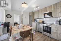 420 - 185 DEERFIELD ROAD | Newmarket Ontario | Slide Image Twelve