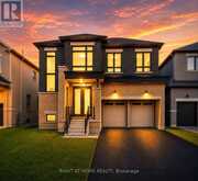 816 APPLE TERRACE | Milton Ontario | Slide Image One