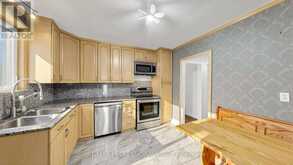 32 SELLMAR ROAD | Toronto Ontario | Slide Image Ten
